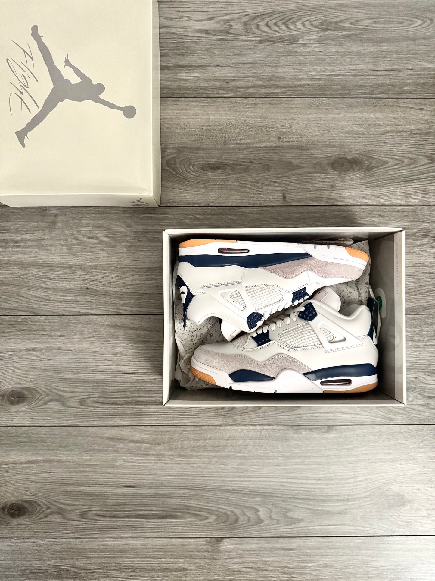 JORDAN 4 SB NAVY