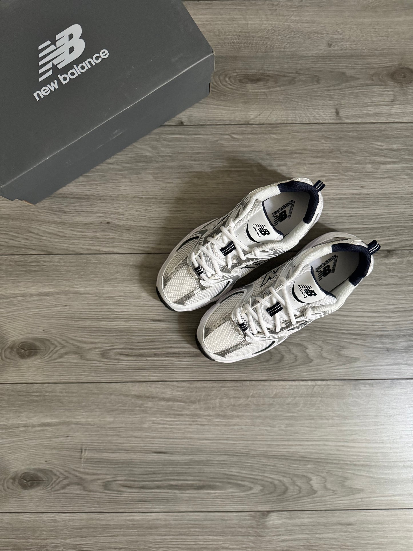 NEW BALANCE 530