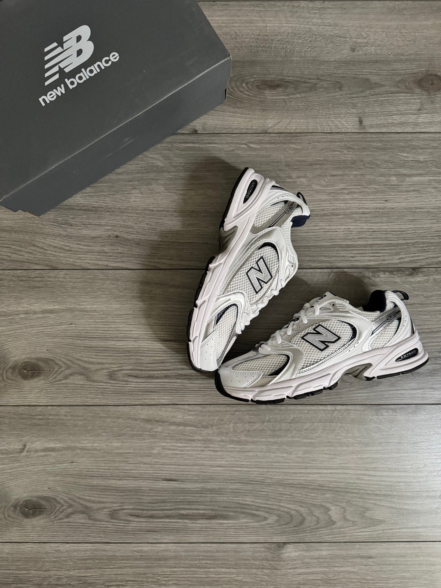 NEW BALANCE 530