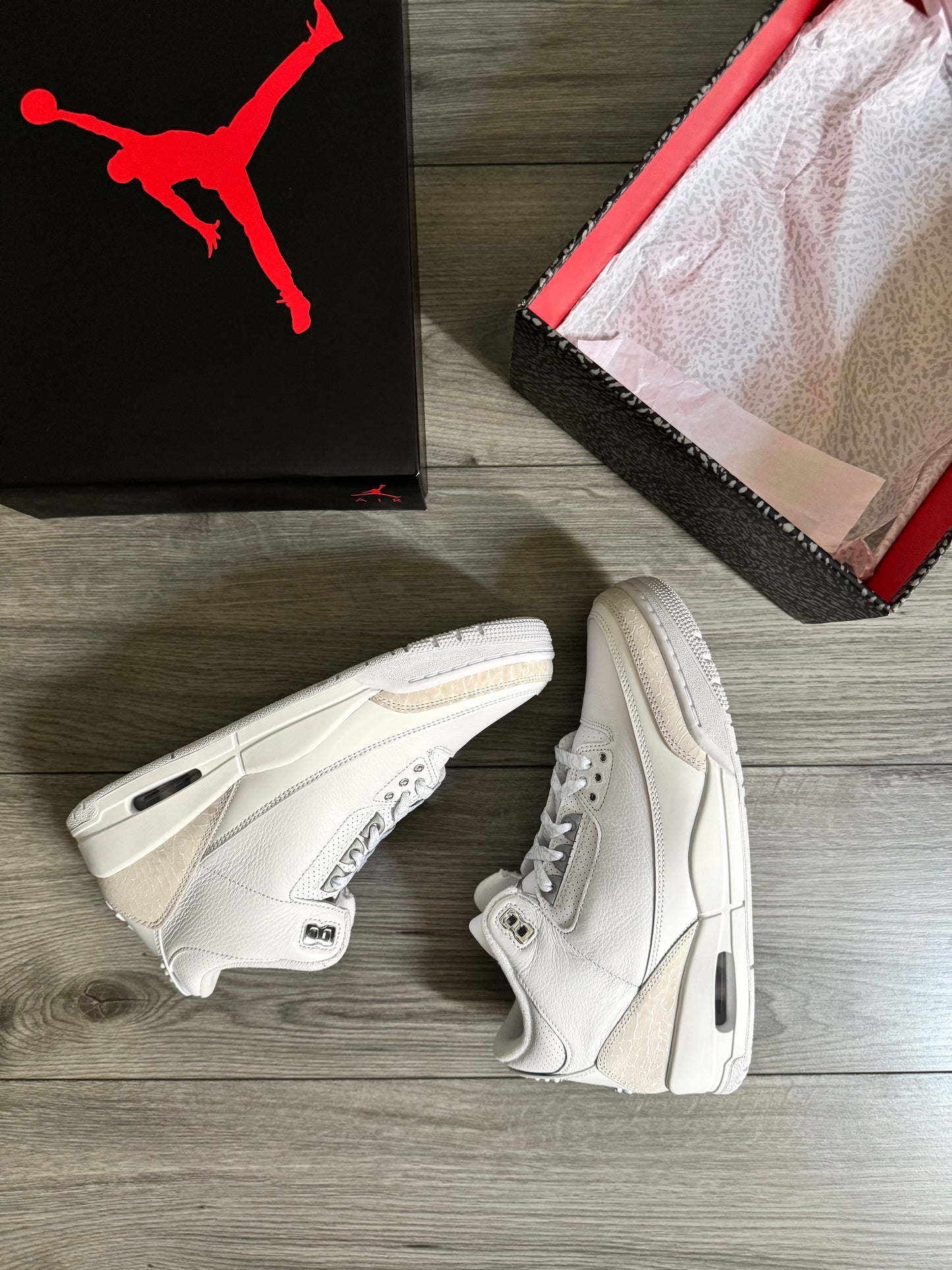 JORDAN 3 PURE MONEY