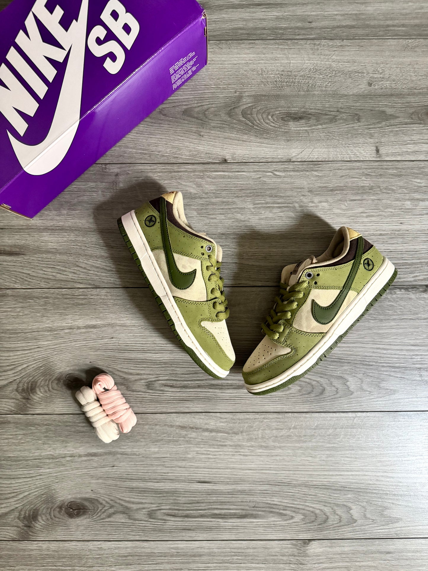 SB DUNK LOW YUTO MATCHA